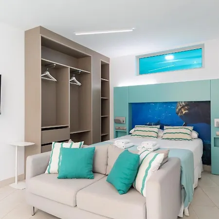 Ferienwohnung Fur 2 Personen Ca 26 Qm In Palmas De Gran Canaria, Gran Canaria Nordkuste Gran Canaria - B61069 *