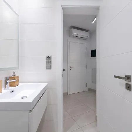 Apartment Ferienwohnung Fur 2 Personen Ca 26 Qm In Palmas De Gran Canaria, Gran Canaria Nordkuste Gran Canaria - B61069 Las Palmas de Gran Canaria